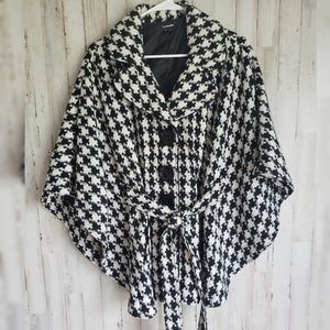 Houndstooth jacket w/ batwing sleeves MyMichelle